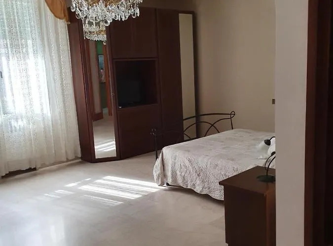 Aurelia فندق مبيت وإفطار بولونيا