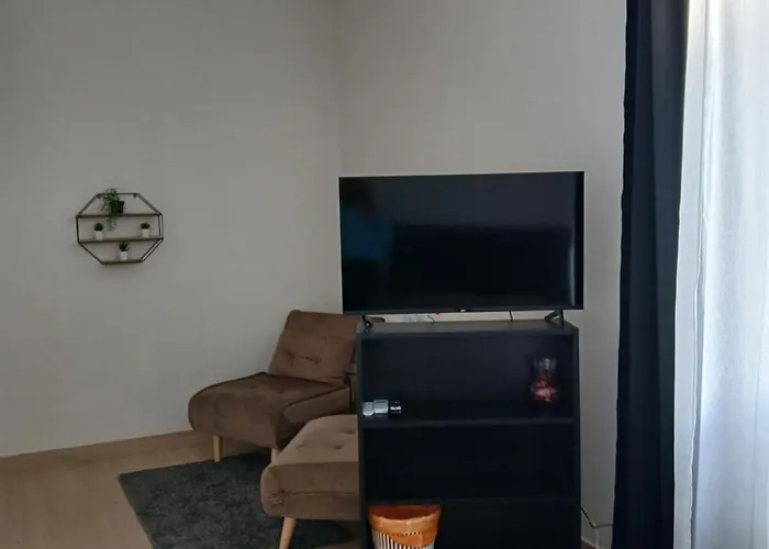 Aurelia فندق مبيت وإفطار *