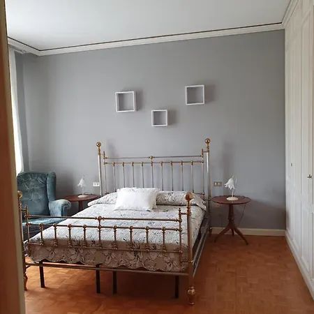 奥里利亚住宿加早餐旅馆 *