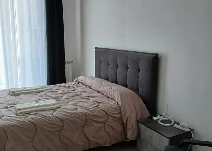 ベッド ＆ ブレックファースト アウレリア